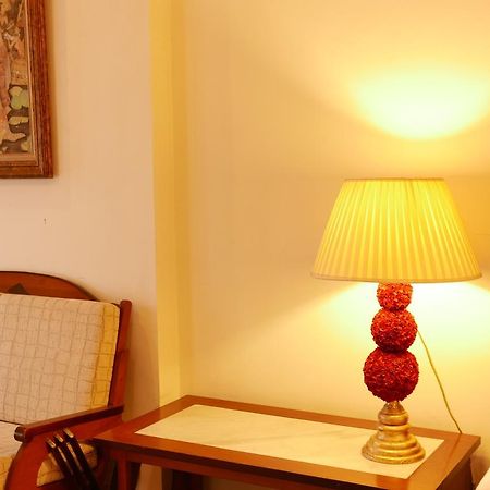 Ciwulan 36 Guest House Bandung Exterior photo