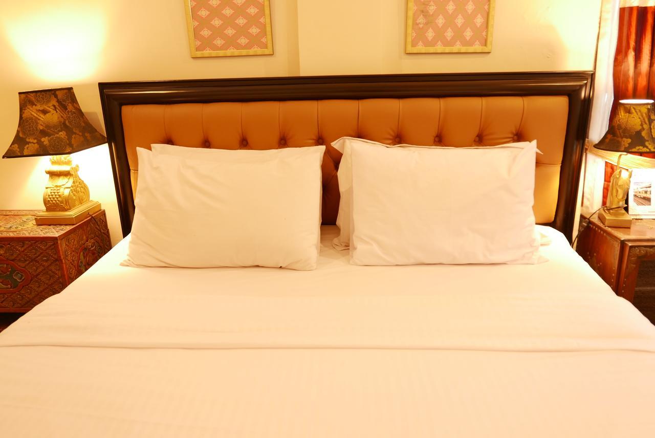 Ciwulan 36 Guest House Bandung Exterior photo