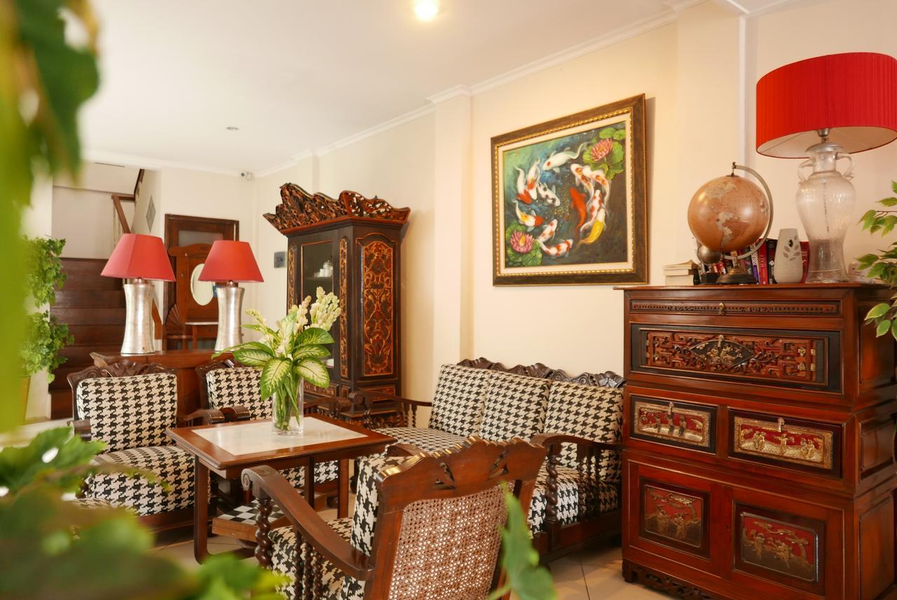 Ciwulan 36 Guest House Bandung Exterior photo