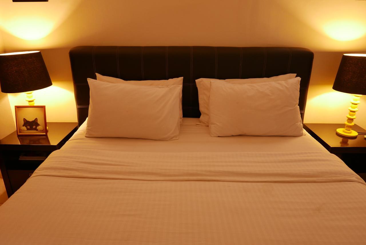 Ciwulan 36 Guest House Bandung Exterior photo
